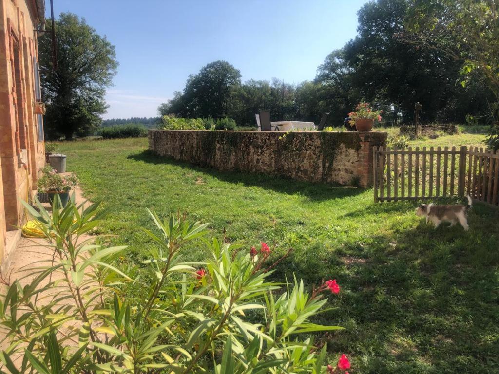 Villa Le Tarde - Crecerelle à Saint-Désiré Extérieur photo